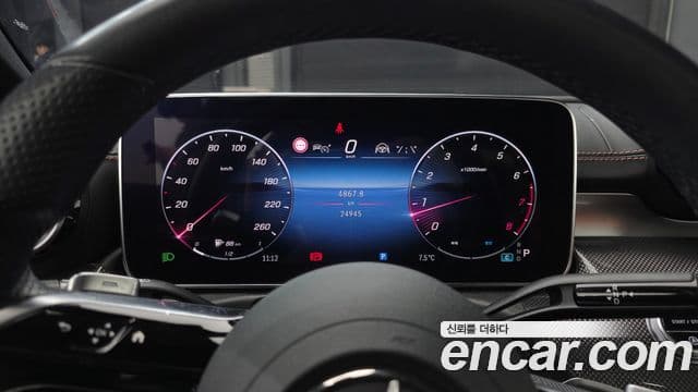 Mercedes-Benz C-Class 2022 — ფოტო 8/20