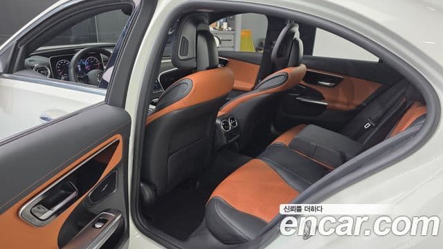 Mercedes-Benz C-Class 2022 — ფოტო 11/20