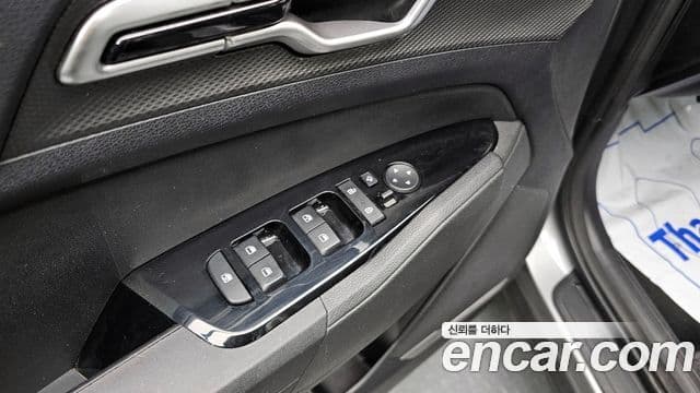 Kia Sportage 2022 — ფოტო 13/20