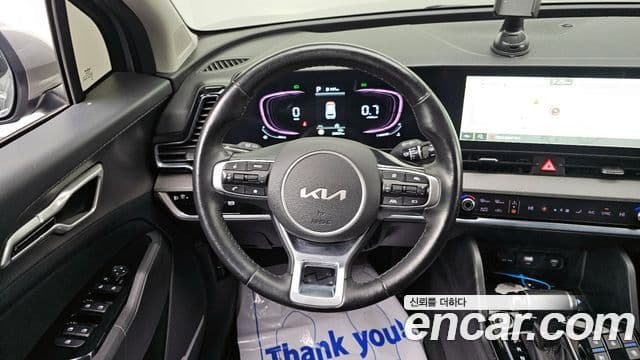 Kia Sportage 2022 — ფოტო 15/20