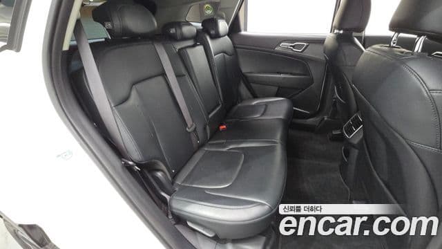 Kia Sportage 2023 — Şəkil 12/20