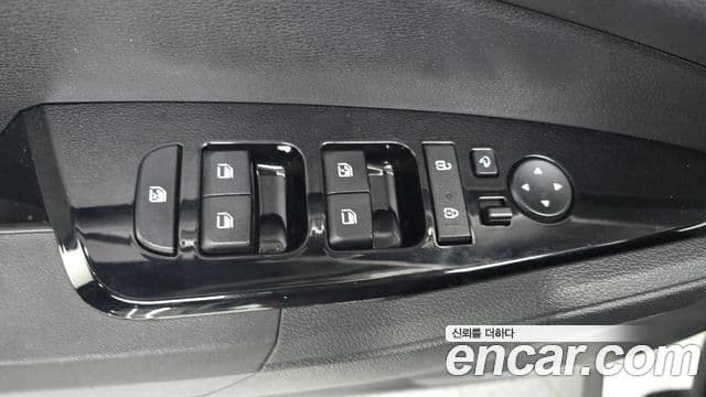 Kia Sportage 2023 — Şəkil 19/20