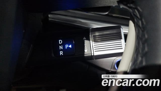 Hyundai Grandeur Hybrid 2023 — Şəkil 9/20