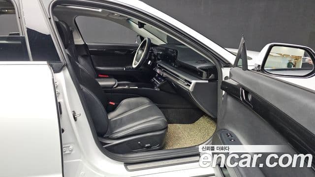 Hyundai Grandeur Hybrid 2023 — Şəkil 20/20