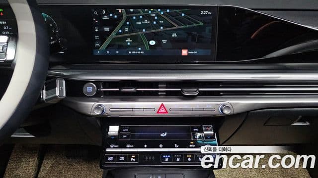 Hyundai Grandeur Hybrid 2023 — Şəkil 12/20