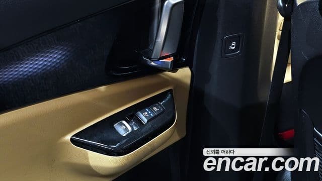 Kia Carnival 2020 — Фото 15/20