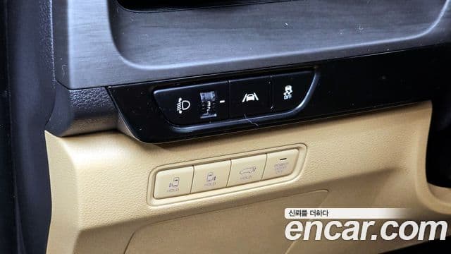 Kia Carnival 2020 — Фото 16/20