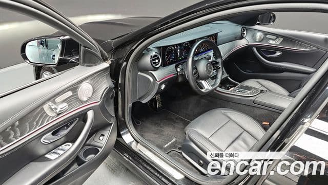 Mercedes-Benz E-Class 2022 — Şəkil 12/20
