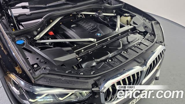 BMW X5 2021 — Photo 2/20