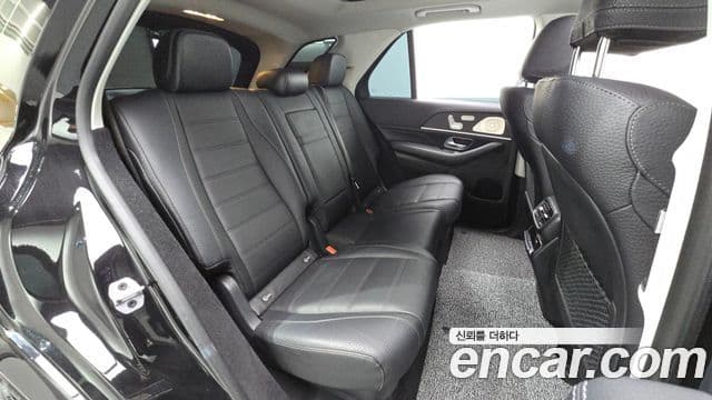 Mercedes-Benz GLE-Class 2022 — Фото 12/20
