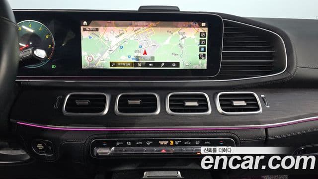 Mercedes-Benz GLE-Class 2022 — Фото 14/20