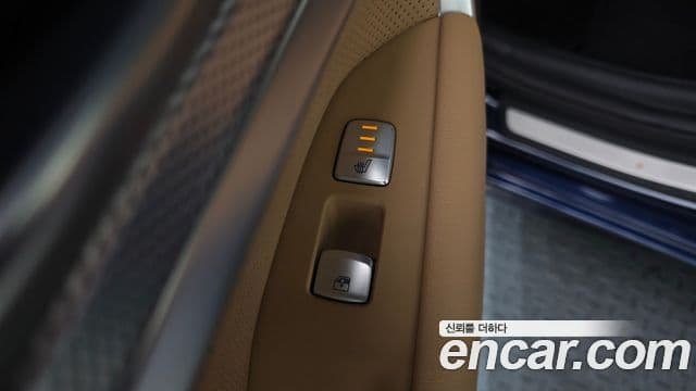 Genesis G70 2021 — ფოტო 20/20