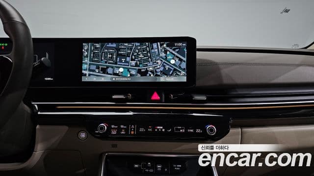 Kia Carnival 2025 — фото 14 из 20