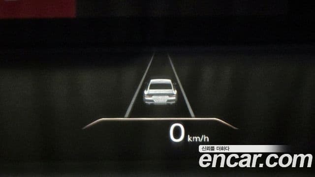 Genesis Electrified G80 2020 — фото 17 из 20