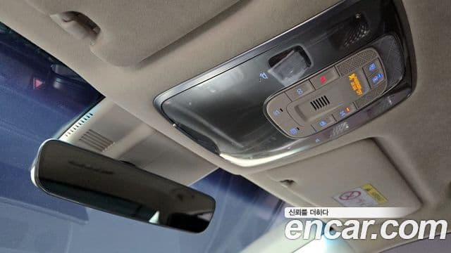 Genesis Electrified G80 2020 — Şəkil 19/20