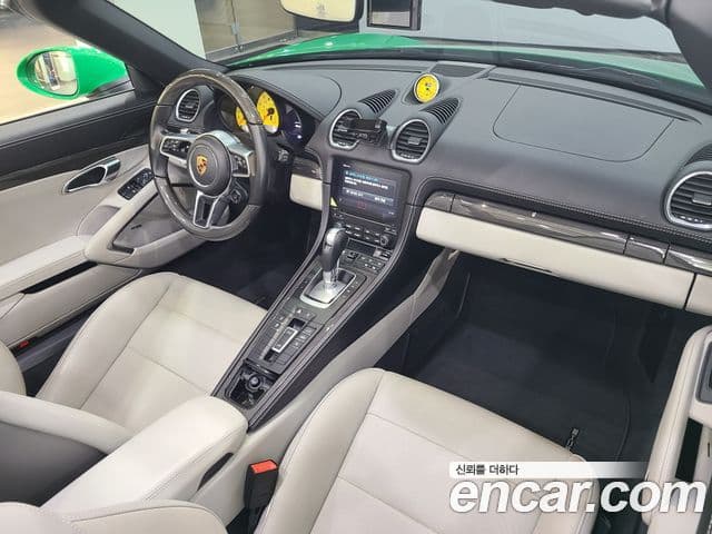 Porsche 718 Boxster 2021 — Şəkil 14/20