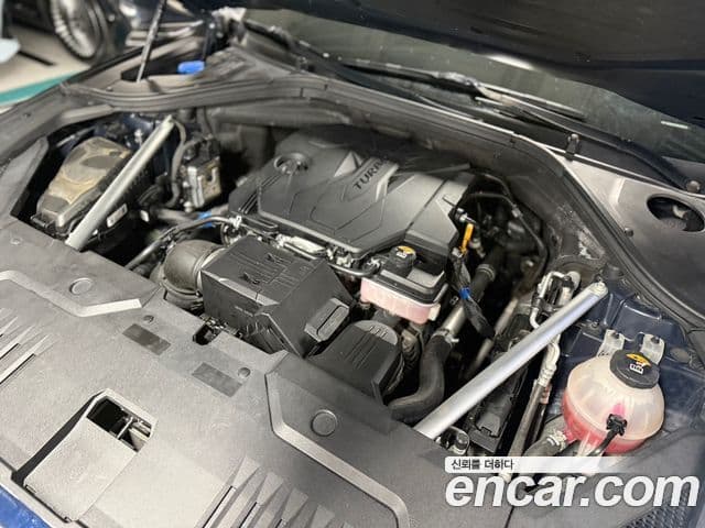 Genesis GV70 2021 — ფოტო 20/20