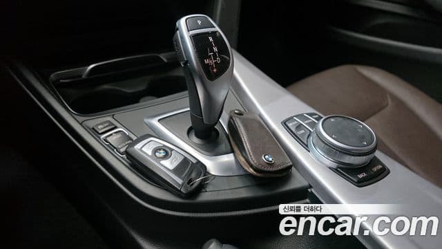 BMW 4 Series 2020 — фото 8 из 16