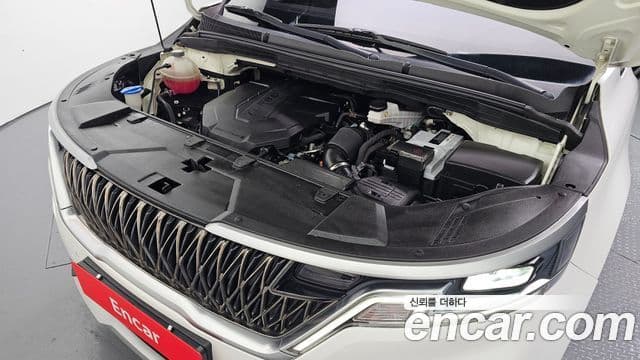 Kia Carnival 2020 — фото 6 из 20