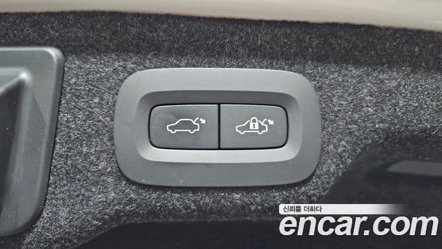 Volvo S90 2022 — ფოტო 19/20