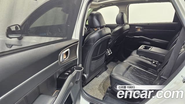 Kia Sorento 2020 — Фото 11/20