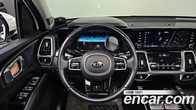 Kia Sorento 2020 — Фото 14/20
