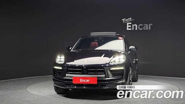 Porsche Macan 2023 — Şəkil 3/20