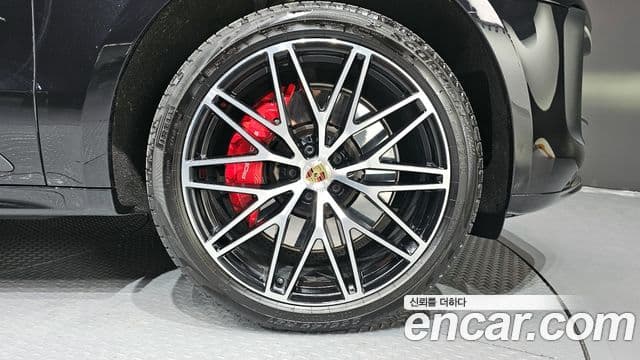Porsche Macan 2023 — Şəkil 5/20