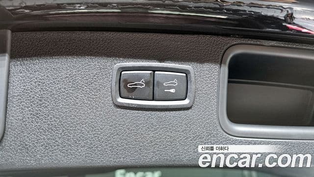 Porsche Macan 2023 — Şəkil 20/20