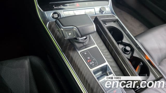 Audi A6 2021 — Şəkil 9/20