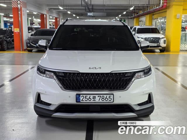 Kia Carnival 2022 — ფოტო 1/20