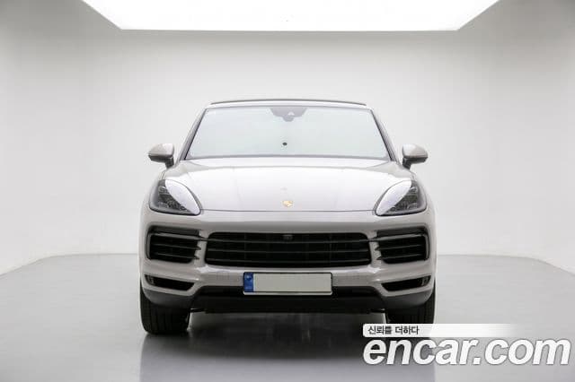 Porsche Cayenne 2021 — Photo 2/20