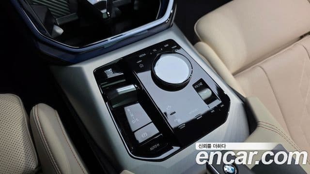 BMW X3 2024 — Photo 9/20