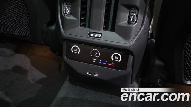 BMW X3 2024 — Photo 8/20