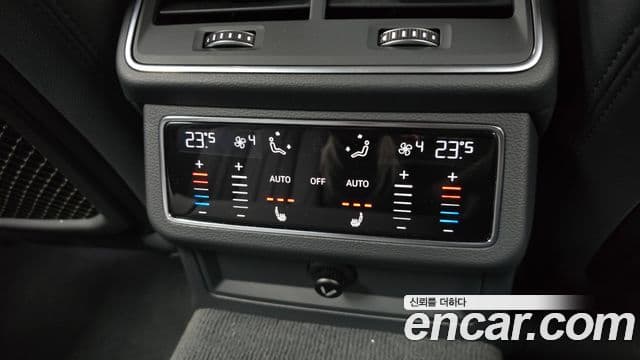 Audi A6 2021 — фото 18 из 20