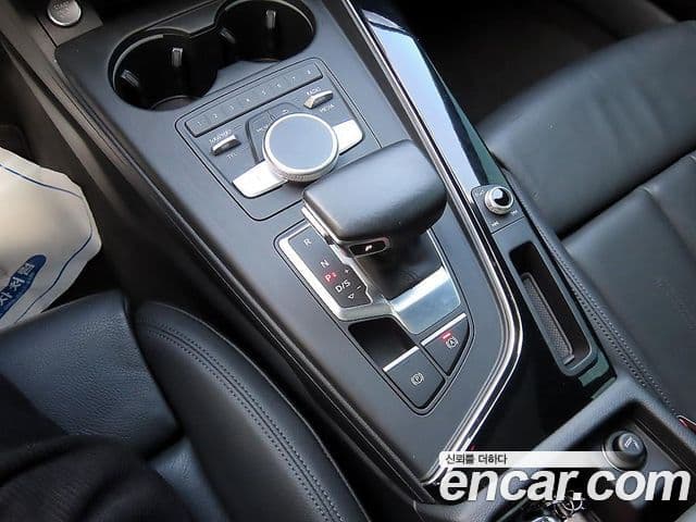 Audi A5 2019 — ფოტო 15/20