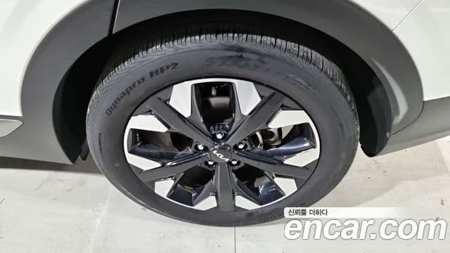 Kia Sportage 2021 — Şəkil 17/18