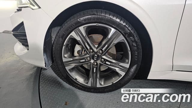 Kia K5 2020 — ფოტო 5/20
