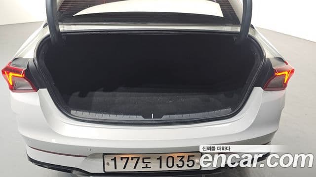 Kia K5 2020 — ფოტო 20/20