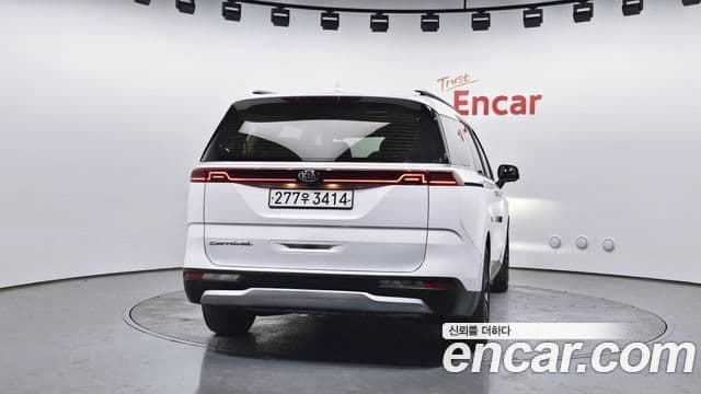 Kia Carnival 2020 — Фото 4/20