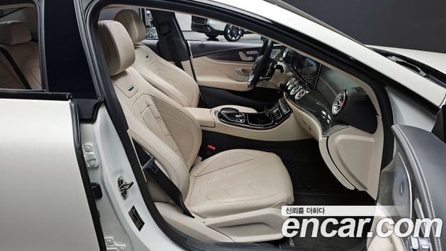 Mercedes-Benz CLS-Class 2019 — Фото 10/20