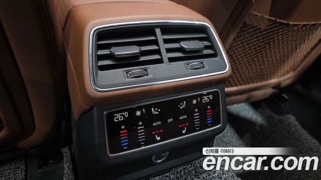 Audi A6 2021 — фото 19 из 20