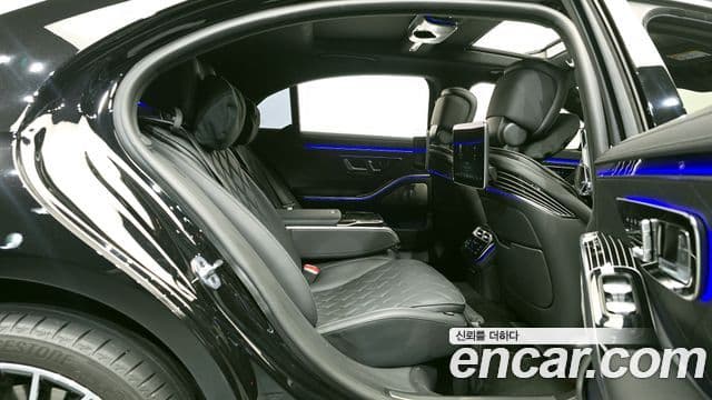 Mercedes-Benz S-Class 2025 — ფოტო 12/20
