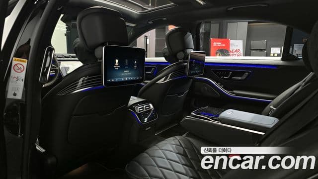 Mercedes-Benz S-Class 2025 — ფოტო 19/20