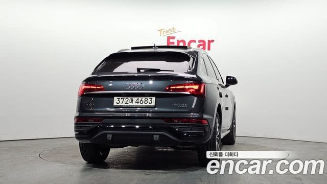 Audi Q5 2023 — Şəkil 4/20