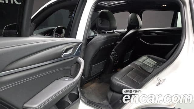 BMW X4 2021 — Şəkil 12/20