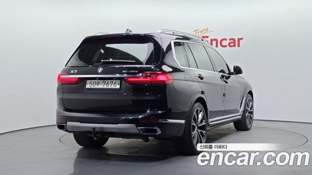 BMW X7 2019 — Şəkil 16/20