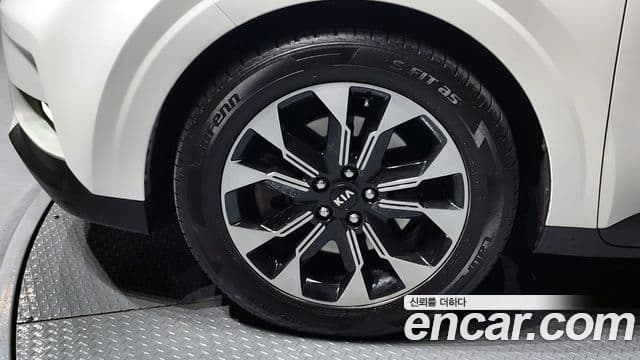 Kia Carnival 2020 — Şəkil 5/20