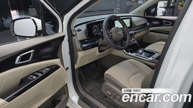 Kia Carnival 2021 — Фото 10/20