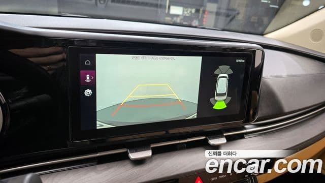 Kia Carnival 2020 — фото 14 из 20